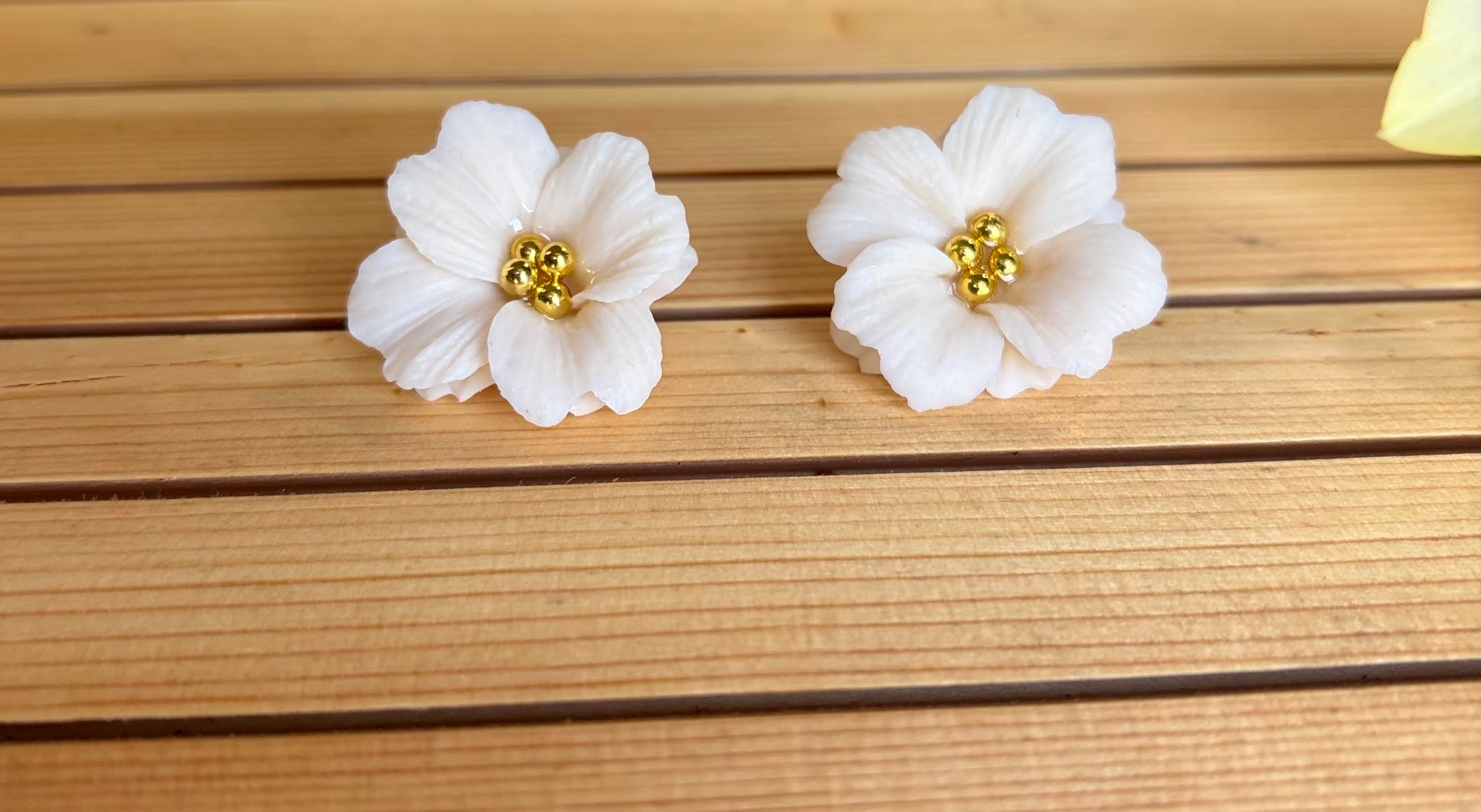 Flower Studs